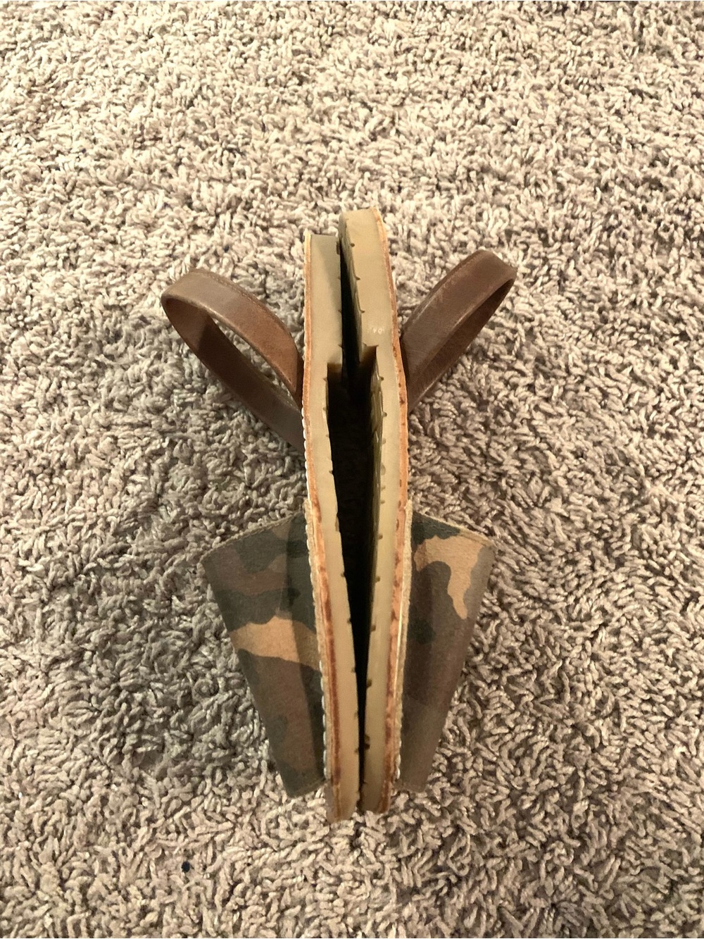 Avarcas Camouflage Open-Toe Sandals - Picture 7 of 13